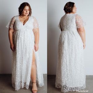 PLUS SIZE EMBOSSED MAXI DRESS